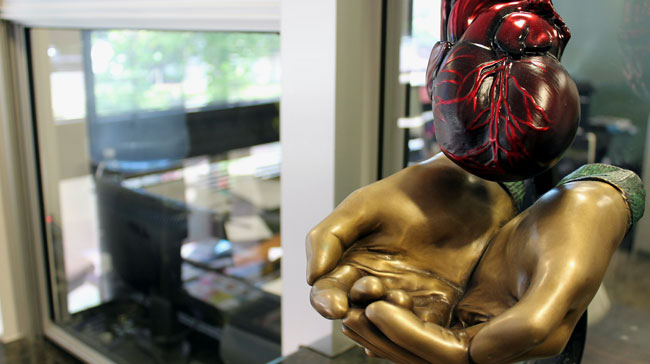 hand sculpture art piece